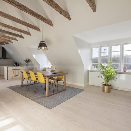 Aday - Modern Living - Balcony Room 奥尔堡 外观 照片